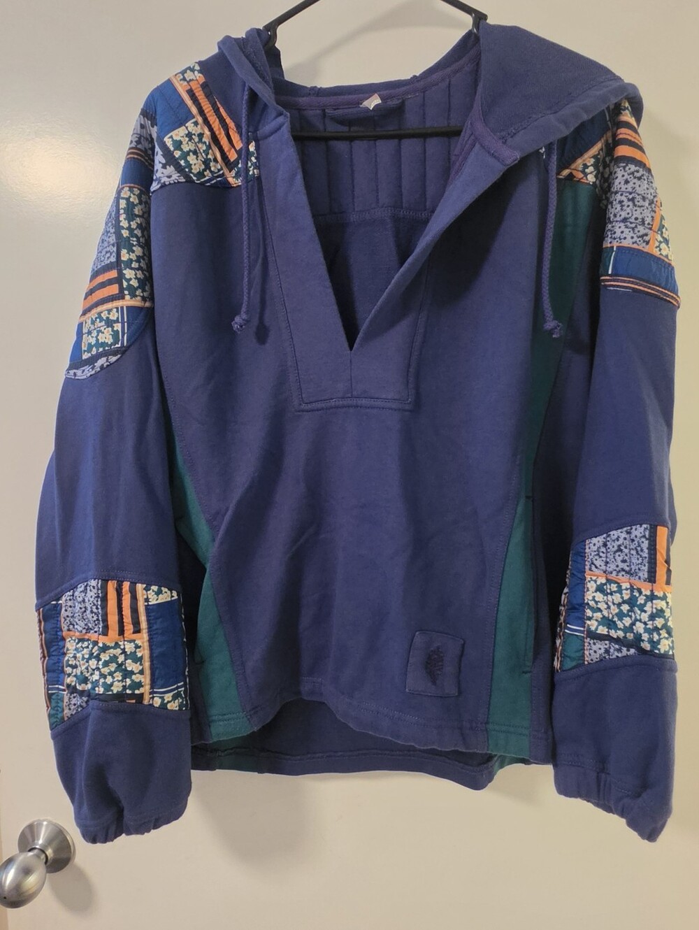 NWOT! Free People Movement Kickoff Pullover - Size XS